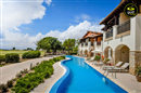 Aphrodite Hills Holiday Residences, for a more intimate accommodation option for a perfect golfing holiday this is an excellent choice. 
https://www.golf-escapes.com/aphrodite-hills-holiday-residences