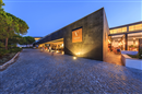 Escape to Praia Verde, Algarve. Next to the golden beach and with great golf nearby, this boutique hotel offers the perfect relaxing getaway with unlimited golf. 


https://www.golf-escapes.com/praia-verde-boutique-hotel
